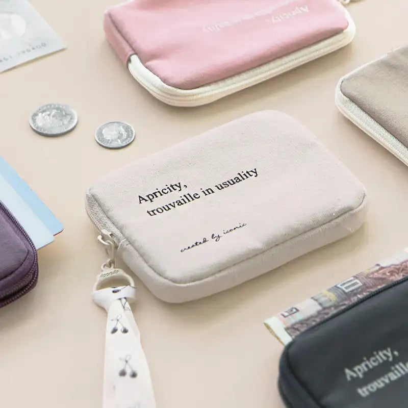 Iconic - Cottony Cardholder - Iconic - Pouches - Harumio