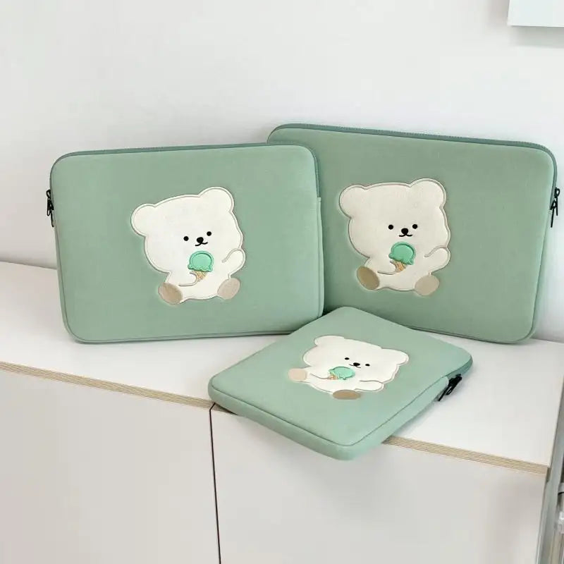 Bamtoree Bear - iPad/Laptop Pouch - Mint - Bamtoree Bear - Pouch - Harumio
