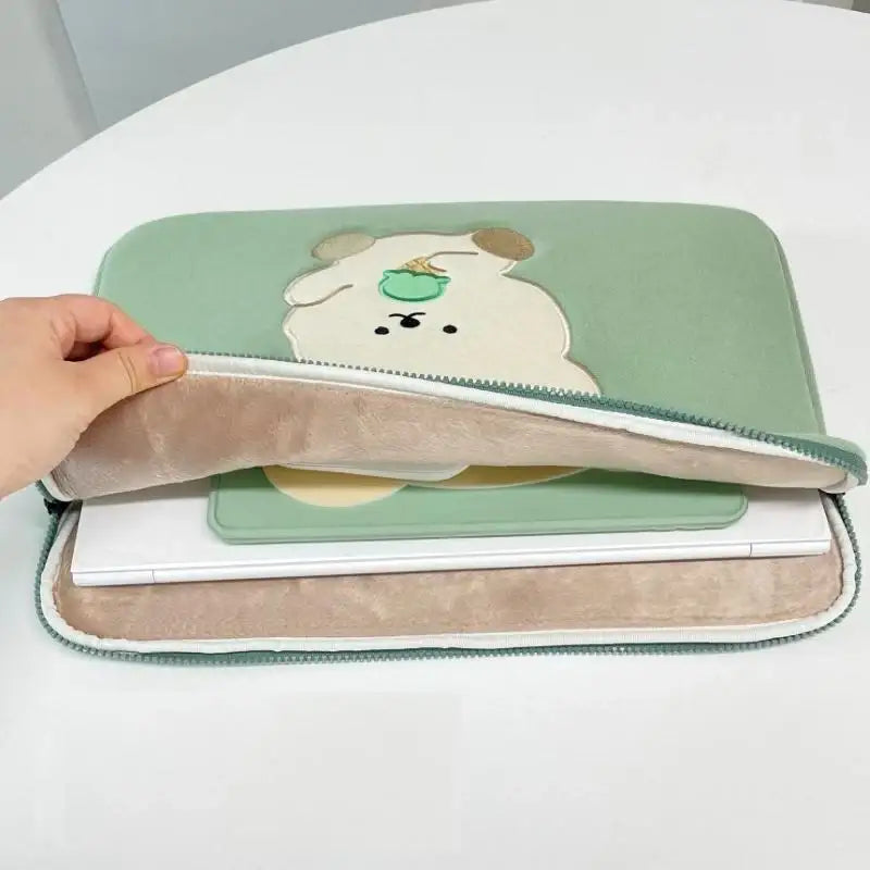 Bamtoree Bear - iPad/Laptop Pouch - Mint - Bamtoree Bear - Pouch - Harumio