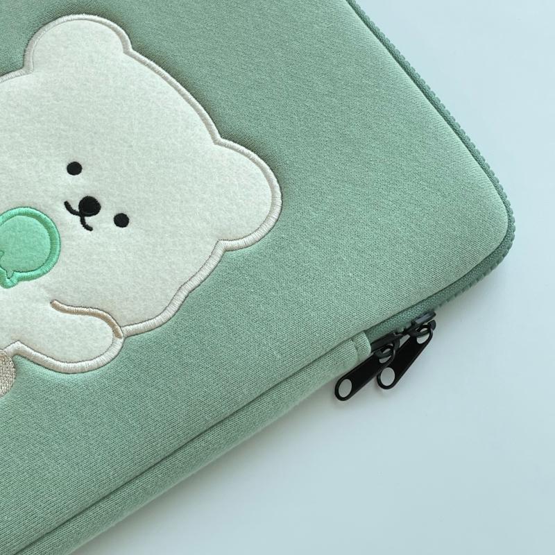 Bamtoree Bear - iPad/Laptop Pouch - Mint