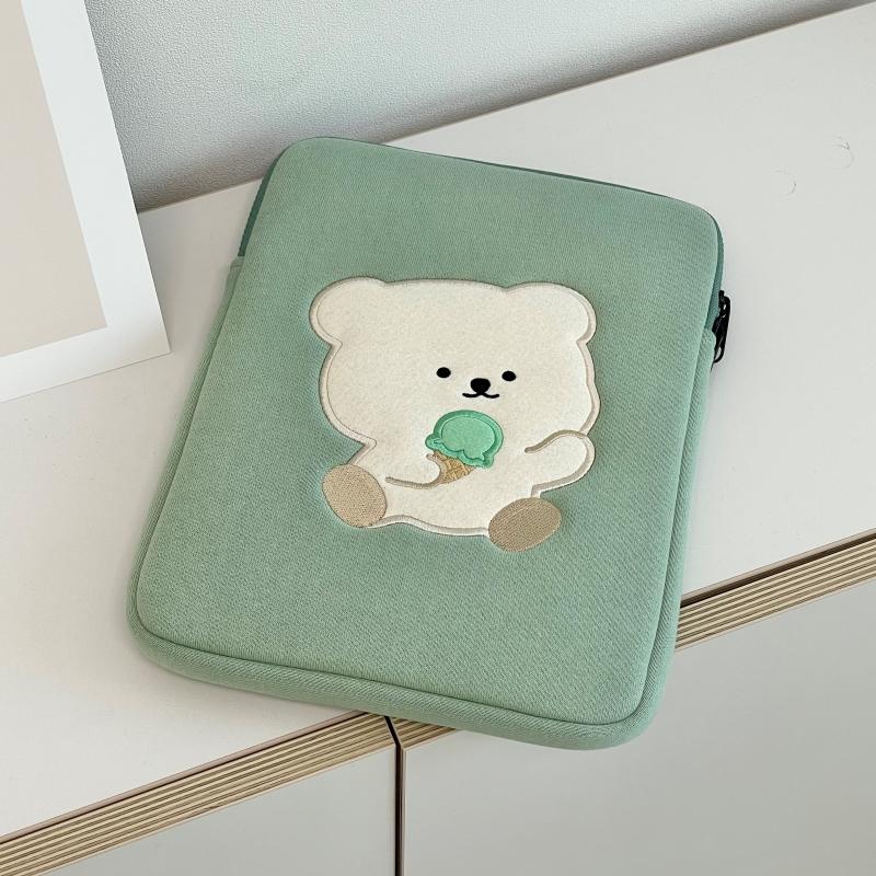 Bamtoree Bear - iPad/Laptop Pouch - Mint