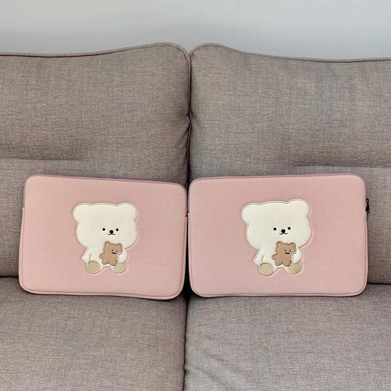 Bamtoree Bear - iPad/Laptop Pouch - Pink - Bamtoree Bear - Pouch - Harumio