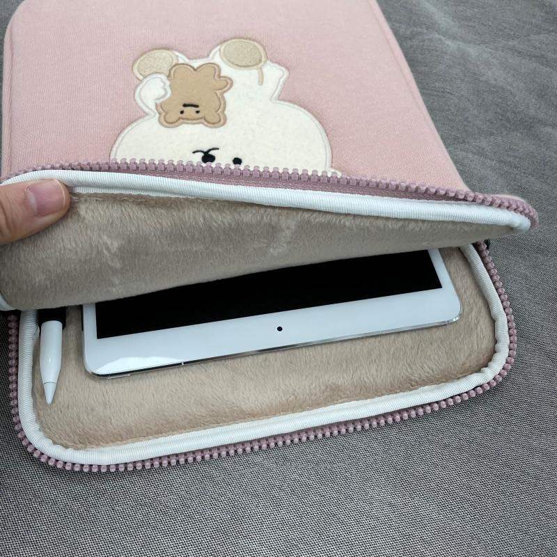 Bamtoree Bear - iPad/Laptop Pouch - Pink - Bamtoree Bear - Pouch - Harumio