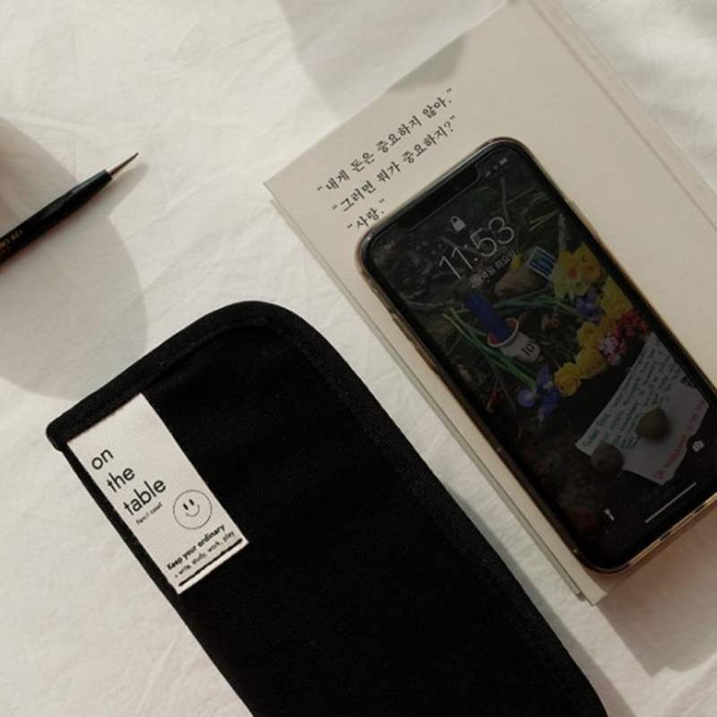 Be On D - After the Rain On the Table Pencil Case - Be On D - Stationery - Harumio