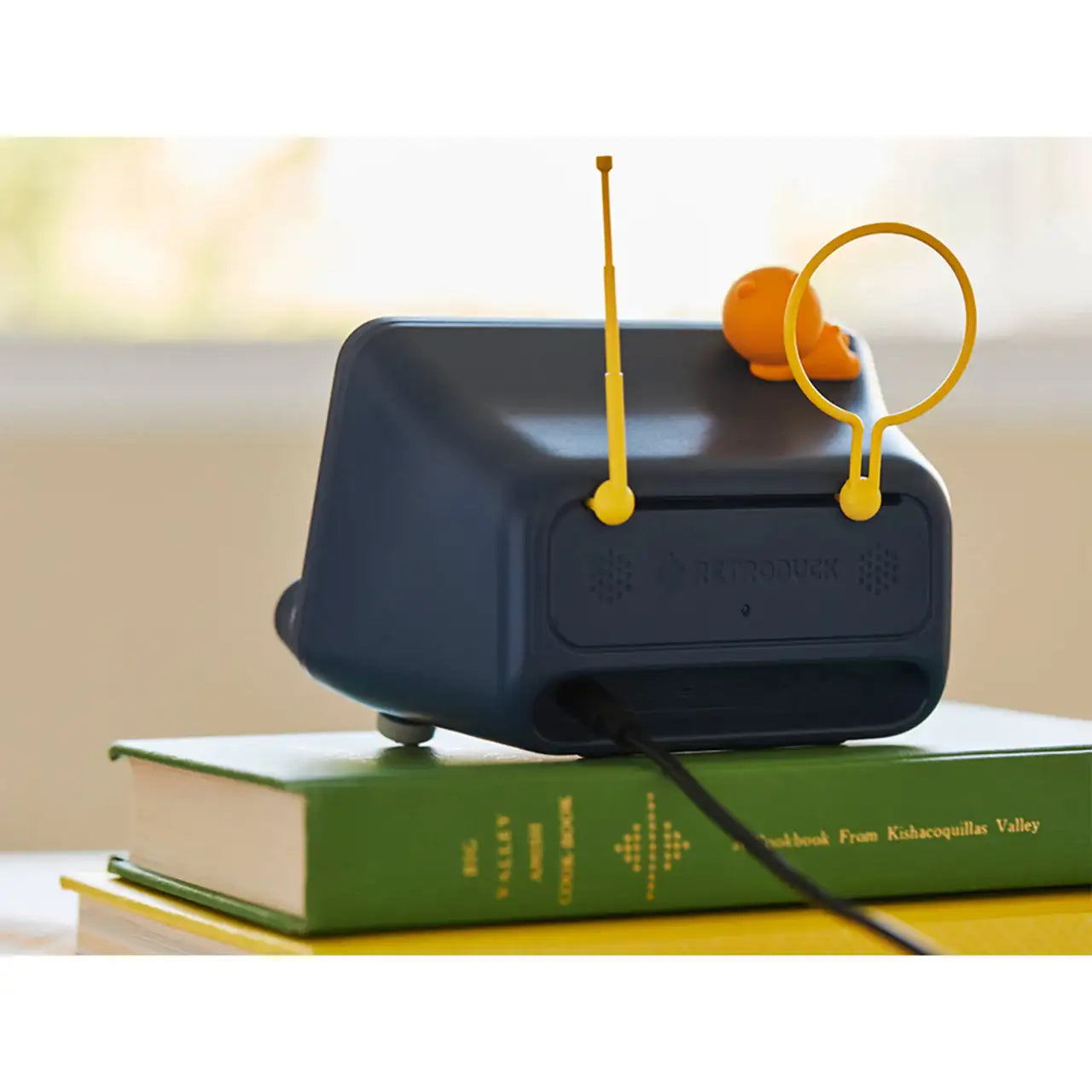 Kakao Friends - Retro Duck Fast Charging Holder - Ryan - Kakao Friends - Accessories - Harumio