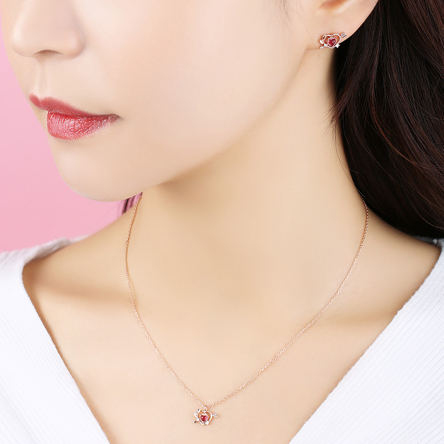 Clue X Esther Bunny - Cupid Esther Bunny Ruby Stone Silver Necklace