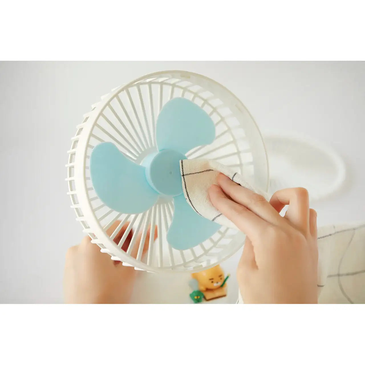 Kakao Friends - Ryan Desk Fan - Kakao Friends - Accessories - Harumio