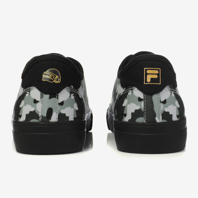 Fila x PUBG - Classic Kicks B Sneakers - Black - Sneakers - Harumio