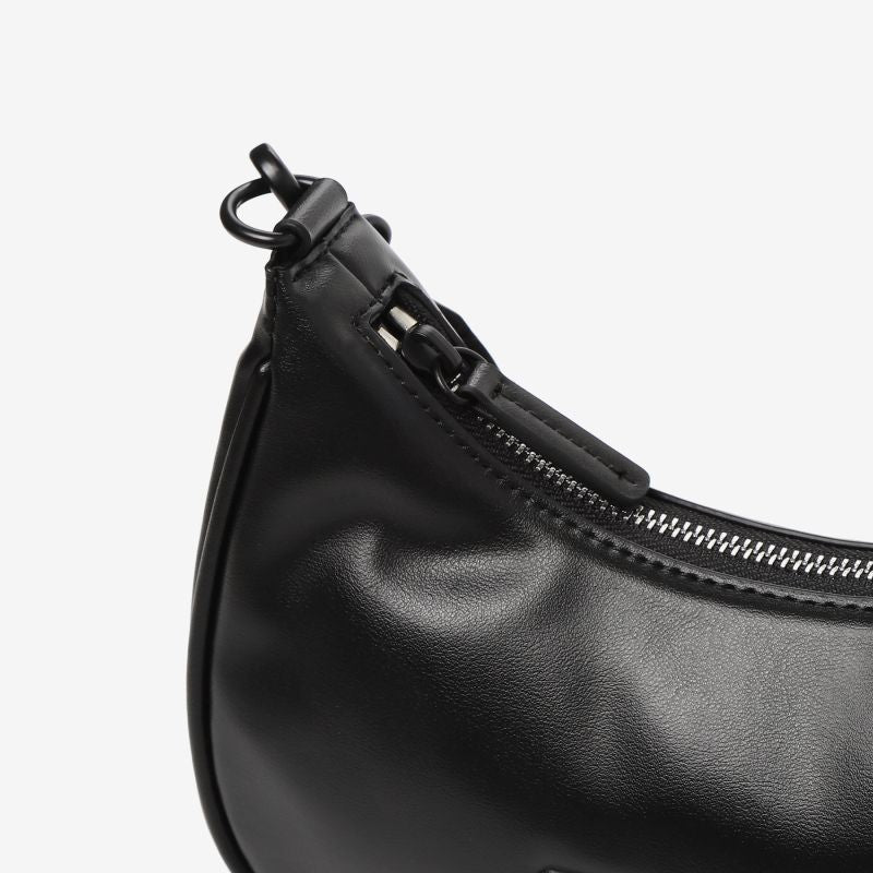 FILA - Vegan Leather Hobo Bag – Harumio