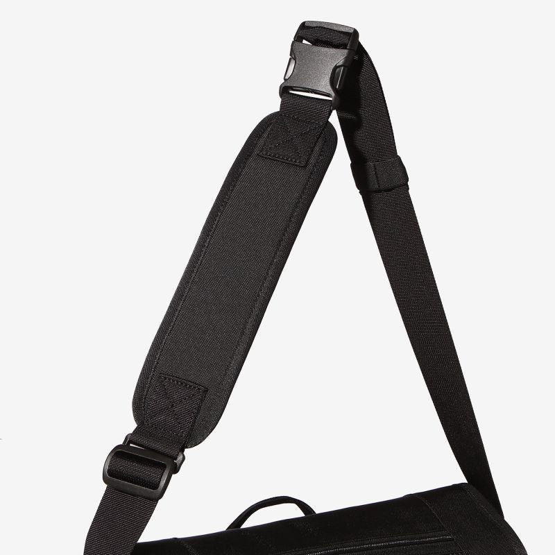 FILA - Linear Medium Messenger Bag