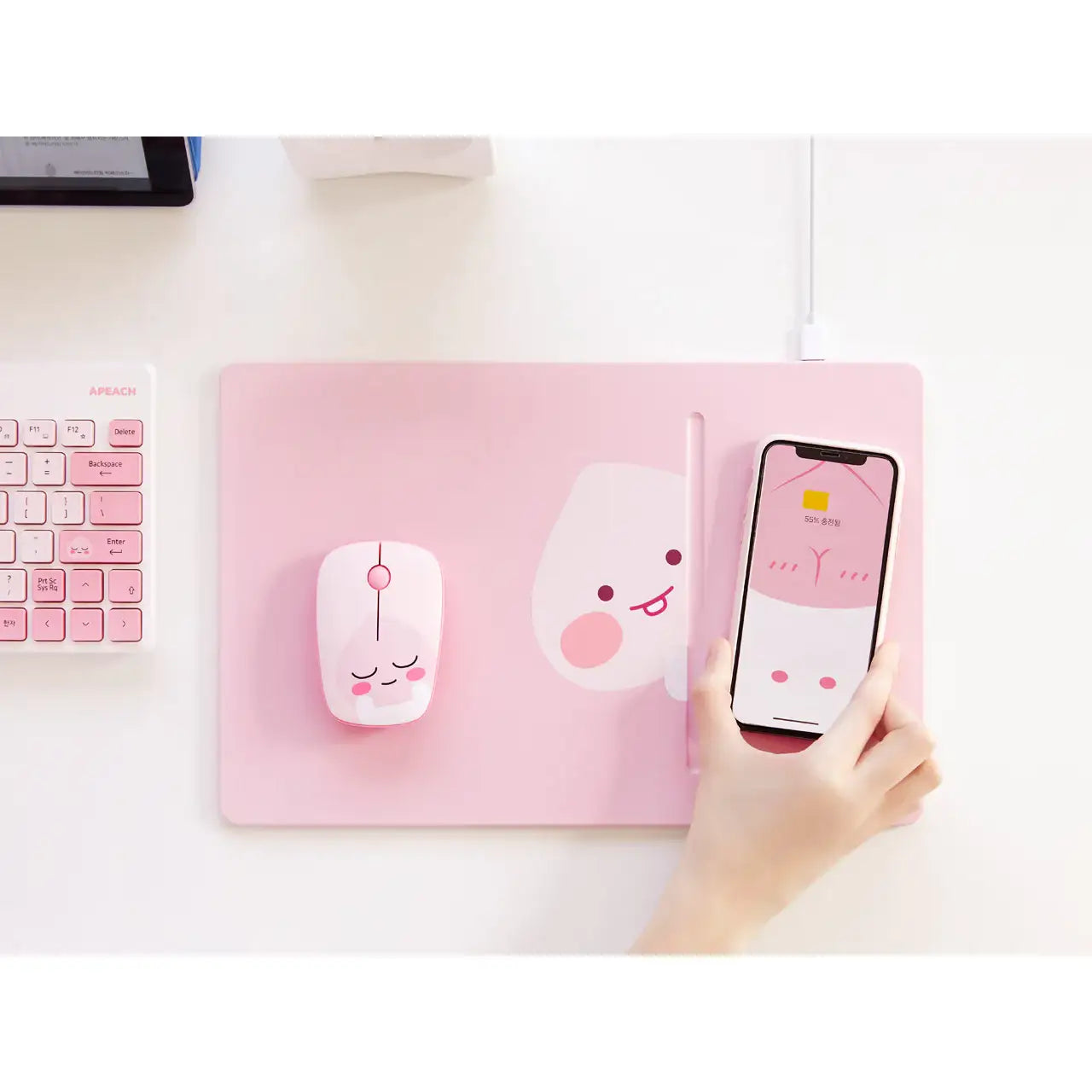 Kakao Friends - High Speed Wireless Charging Mouse Pad - Kakao Friends - Accessories - Harumio