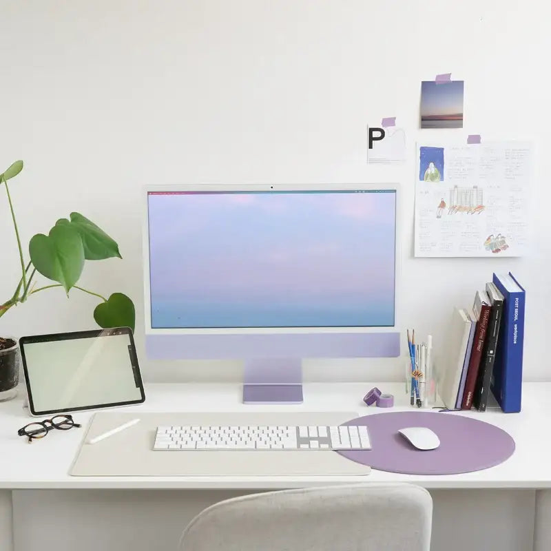 proper belongings - Desk Mat - proper belongings - Desk Mat - Harumio