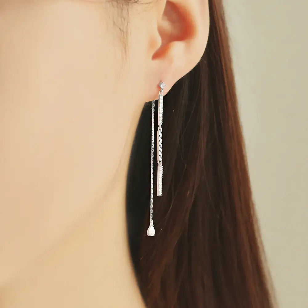 OST - Silver Glitter Chain Unbalanced Drop Earrings - OST - Jewelry - Harumio