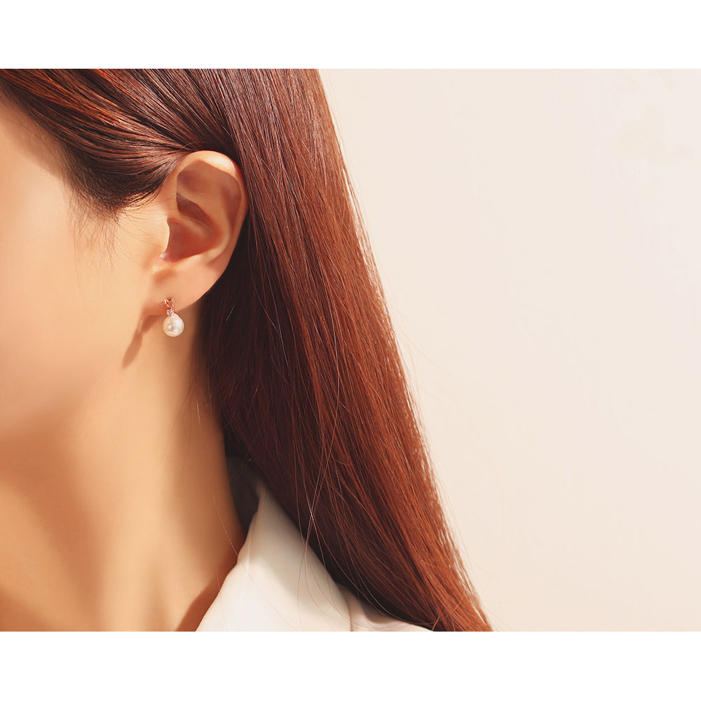 OST - Simple Cubic Pearl Earrings