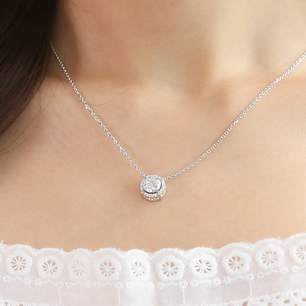 OST - Brightly Shining White Cubic Silver Necklace