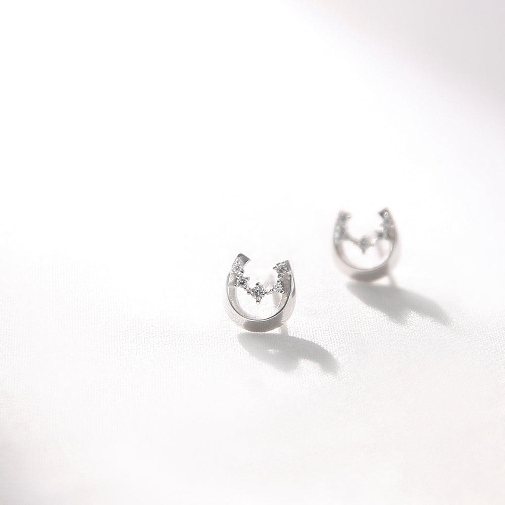 OST - Lucky Horseshoe Shining Silver Earrings