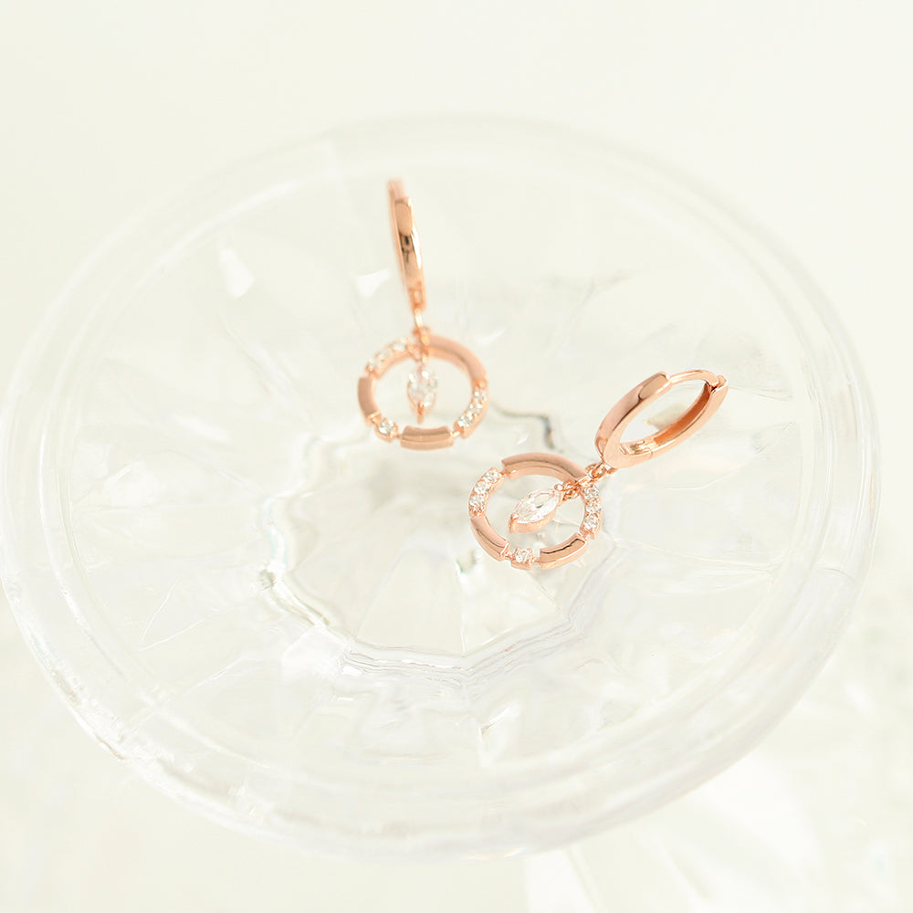 OST - Cubic Shiny Circular Line One Touch Earrings