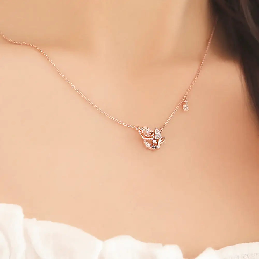 OST - December Birthstone Iolite Camellia Birth Flower Necklace - OST - Jewelry - Harumio