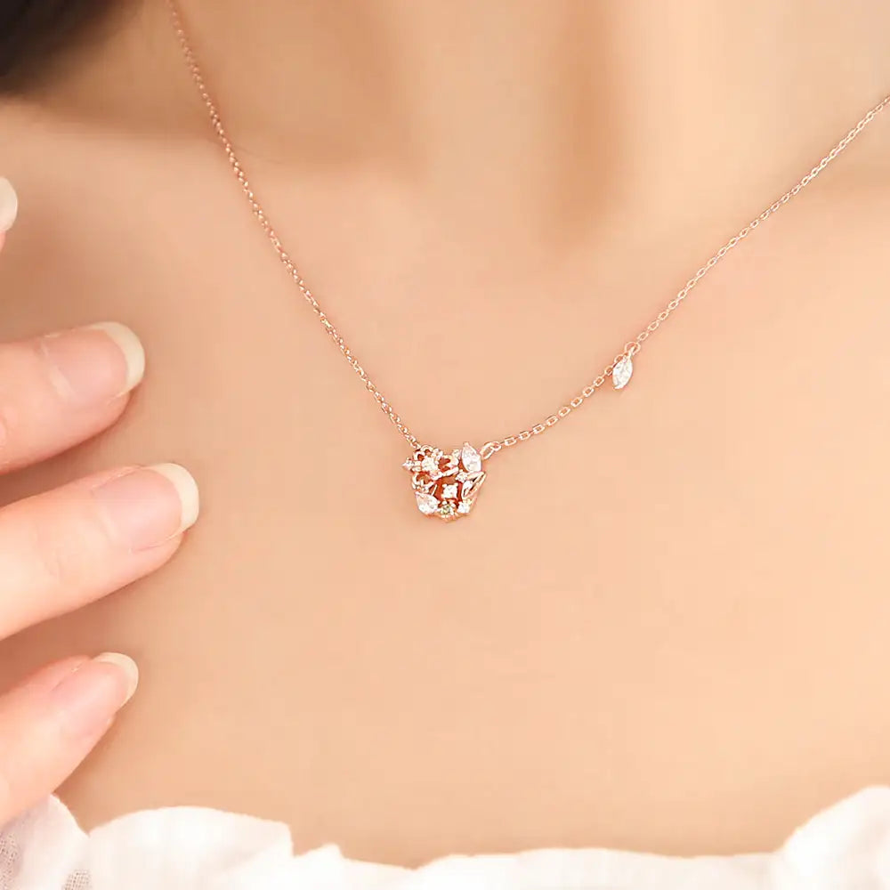 OST - August Birthstone Peridot Clover Birth Flower Necklace - OST - Jewelry - Harumio