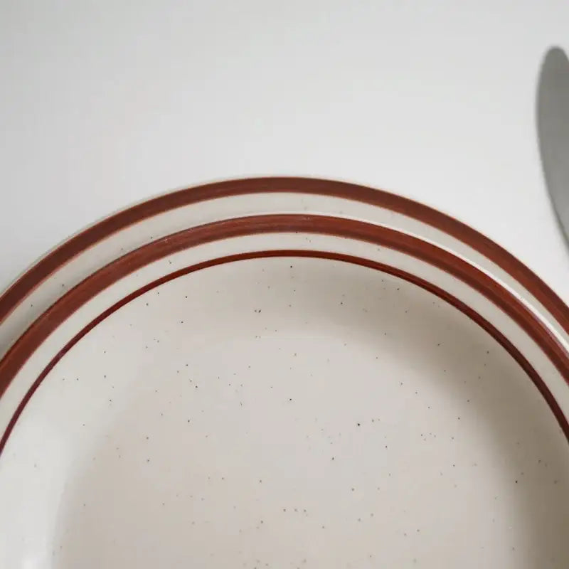 Somkist - New York Retro Round Plate - Somkist - Home & Living - Harumio