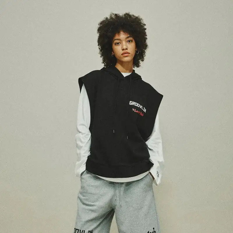 LM X RAVI - Sleeveless Hooded Sweatshirt - LUCKY MARCHÉ - Clothing - Harumio