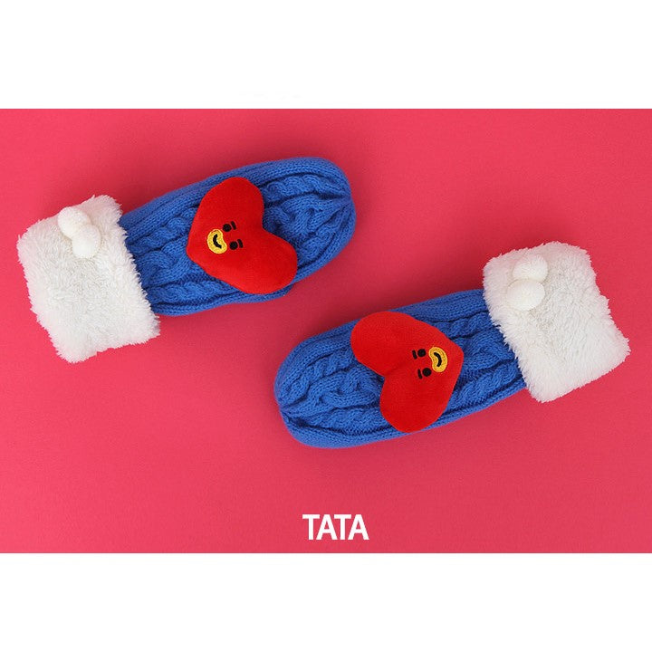 BT21 - Character Knitted Mittens