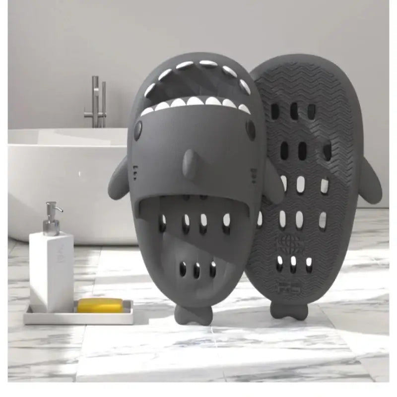 Maisonde Blank - Shark Bathroom Slippers - Maisonde Blank - Footwear - Harumio