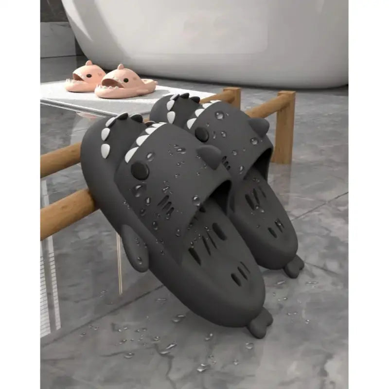 Maisonde Blank - Shark Bathroom Slippers - Maisonde Blank - Footwear - Harumio