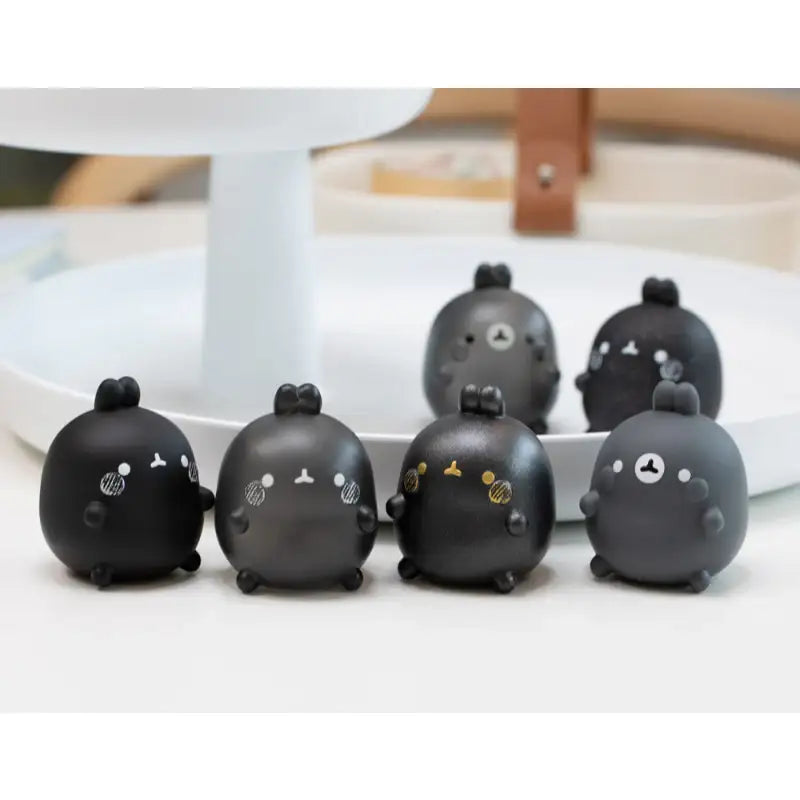 Molang - Black Random Figure - Molang - Figure - Harumio