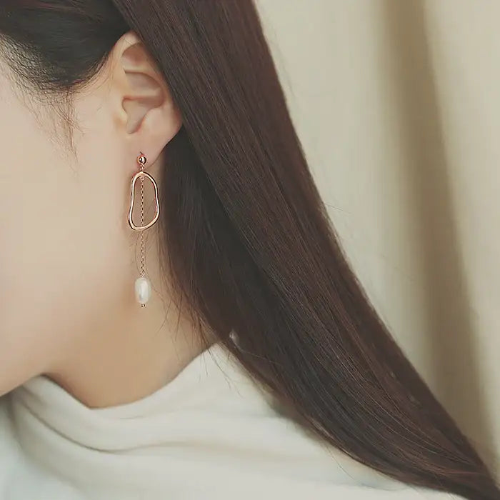 OST - Unique Layering Pearl Unbalanced Earrings - OST - Jewelry - Harumio