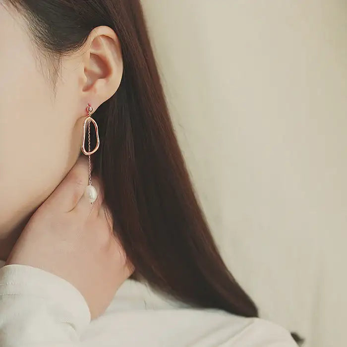 OST - Unique Layering Pearl Unbalanced Earrings - OST - Jewelry - Harumio