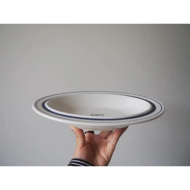 Syracuse - Maple Line Blue Oval Plate 25.5cm