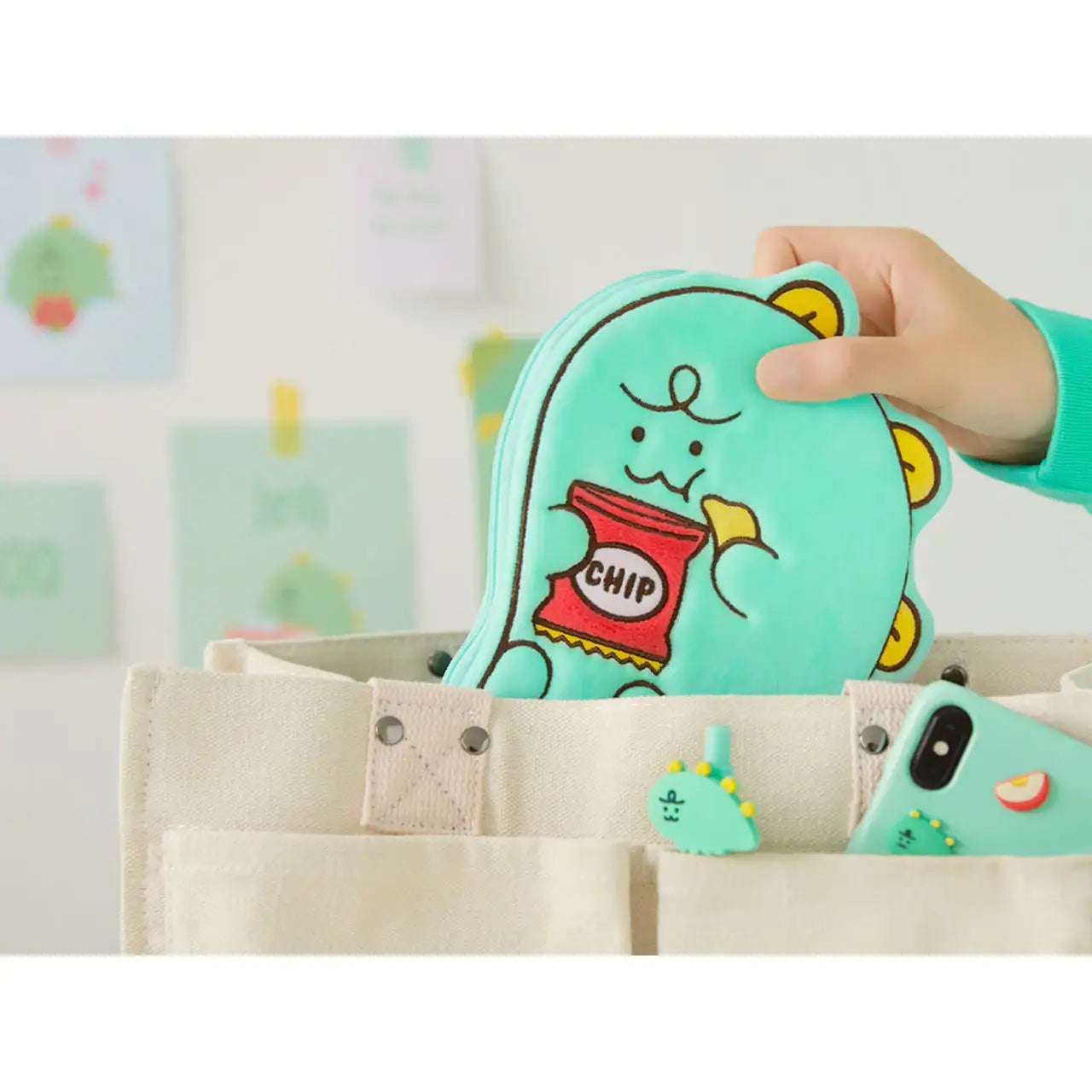 Kakao Friends - Chips Jordy Soft Multi Pouch Keychain - Kakao Friends - Accessories - Harumio