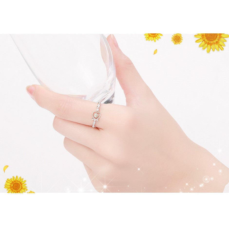Wedding Peach x CLUE - Angel Daisy Flower Silver Ring