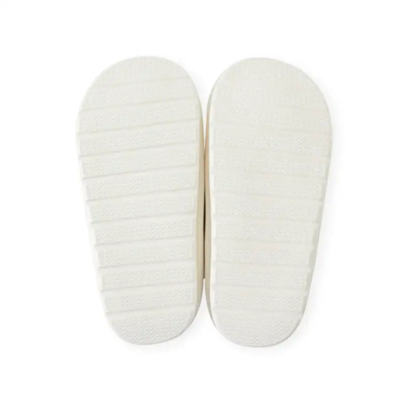 BT21 - Minini Big Face Boucle Slippers - LINE FRIENDS - Footwear - Harumio