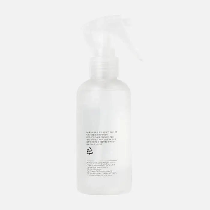 SM ARTIST x PANTONE - Room Spray - Red Velvet - SM ARTIST - Accessories - Harumio