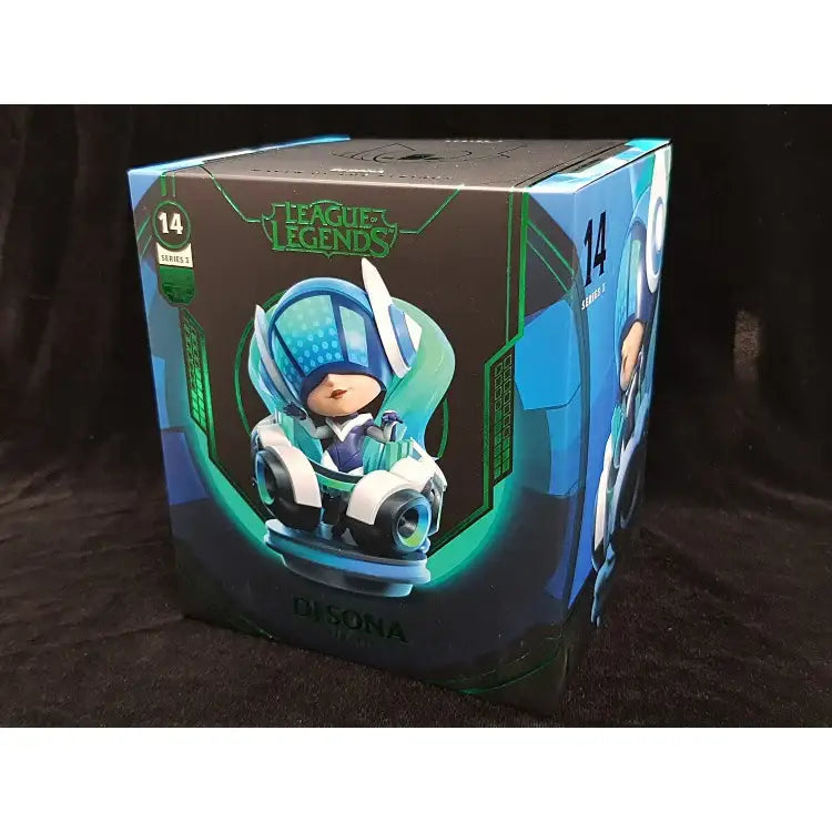 League of Legends - DJ Sona Figurine with LED Base - League of Legends - Accessories - Harumio
