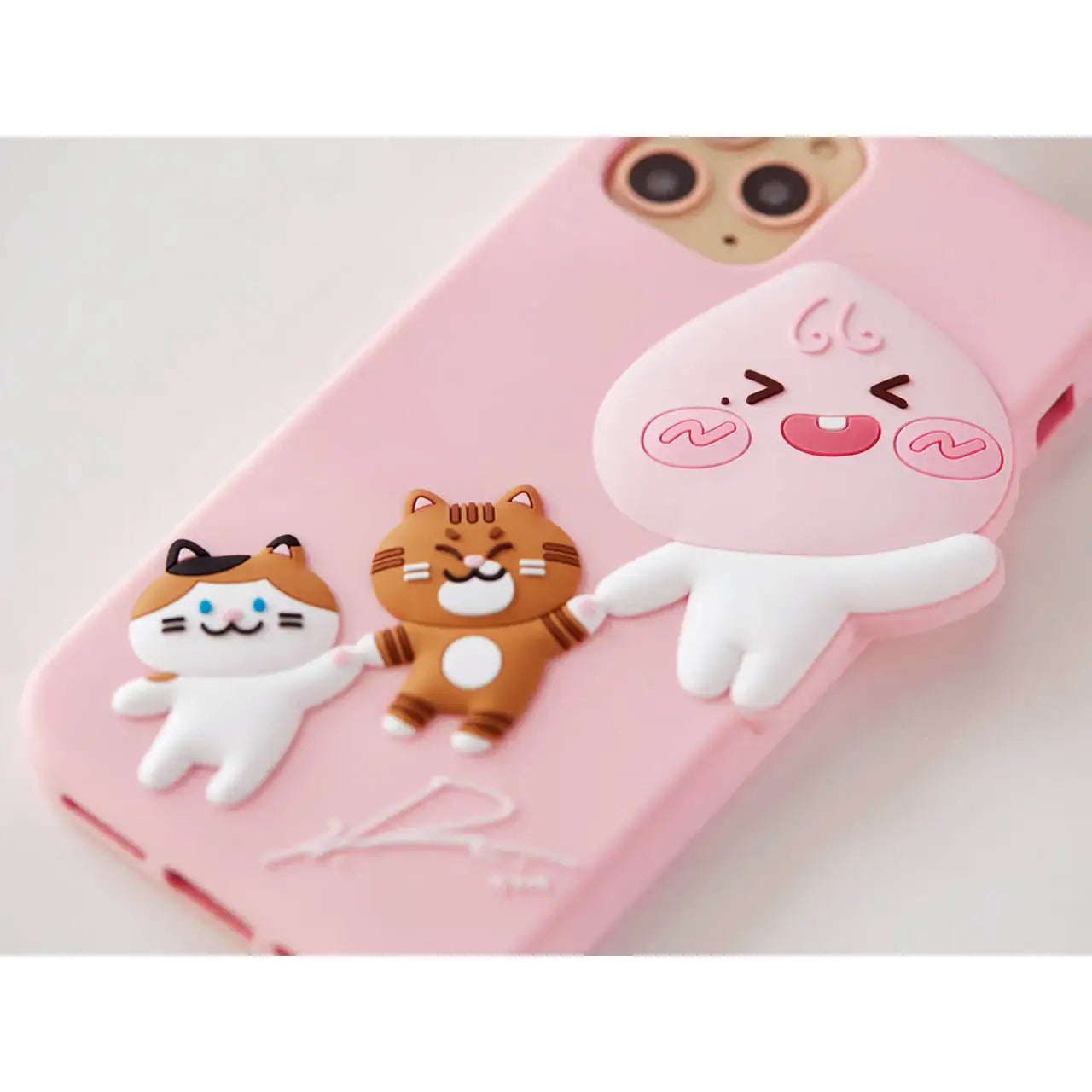 Apeach x KangDaniel - Apeach flying with Cats Phone Case - Apeach x KangDaniel - Accessories - Harumio