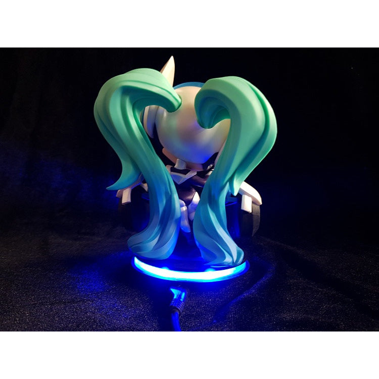 League of Legends - DJ Sona Figurine with LED Base