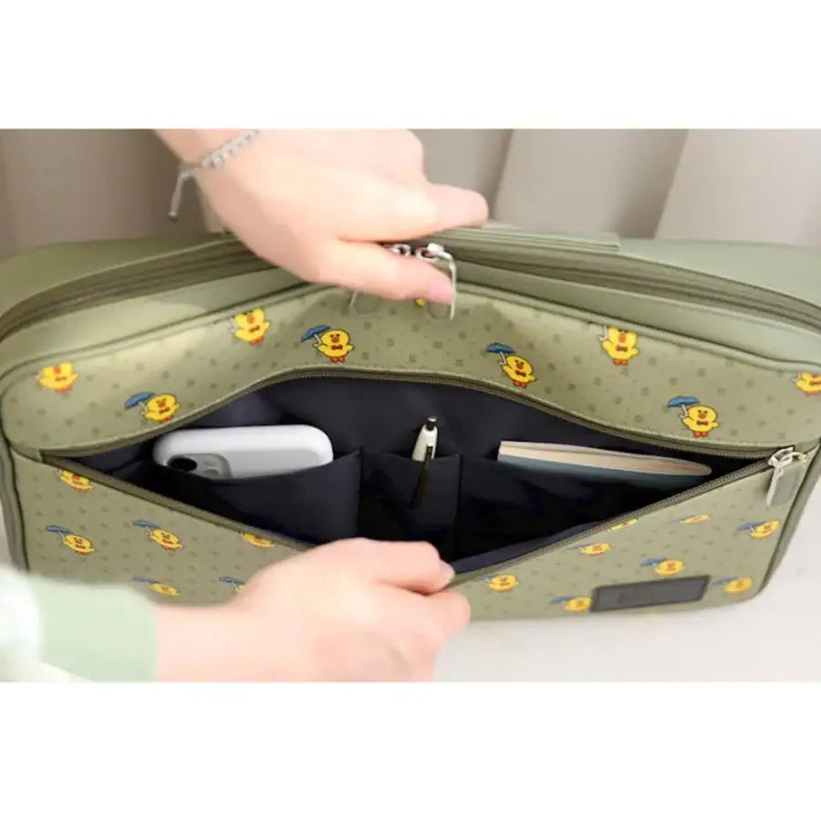 Monopoly x LINE - Brown and Friends - Easy Carry Laptop Pouch Vintage - Monopoly - Accesories - Harumio