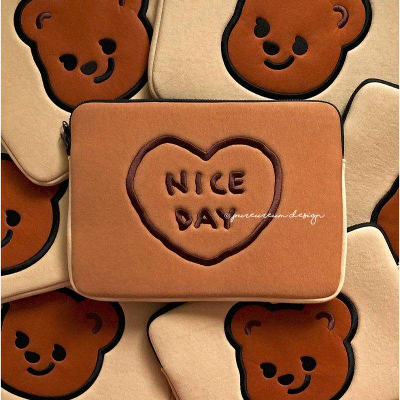Pureureumdesign x 10x10 - Cupid Bear Laptop Pouch - Pureureumdesign - Accesories - Harumio