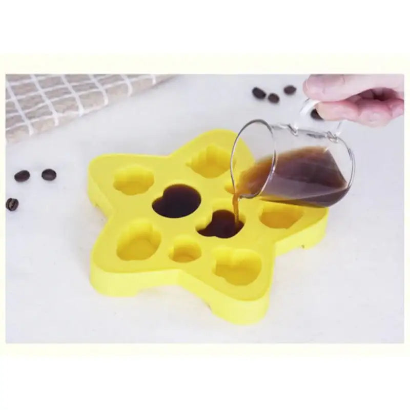 BT21 - Minini Silicone Ice Tray - BT21 - Home & Living - Harumio