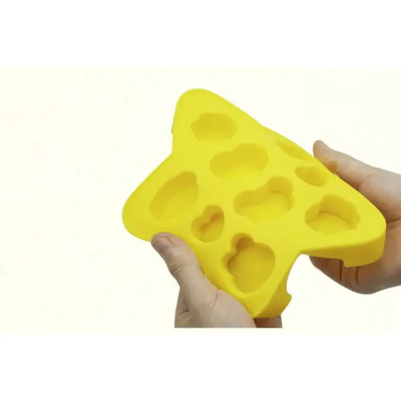 BT21 - Minini Silicone Ice Tray - BT21 - Home & Living - Harumio