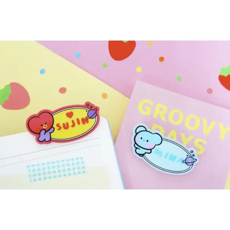 BT21 - Minini Acrylic Pin Badge - BT21 - Accesories - Harumio