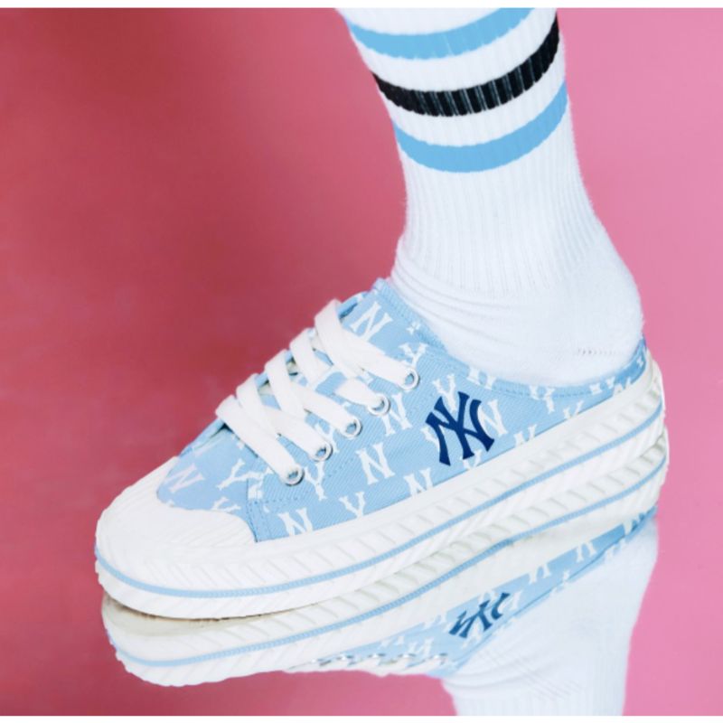 MLB Korea - Playball Mule Monogram Sneakers