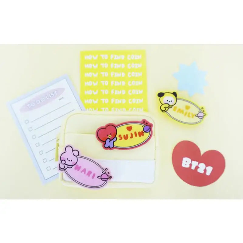 BT21 - Minini Acrylic Pin Badge - BT21 - Accesories - Harumio