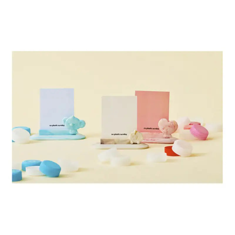 BT21 - No Plastic Sunday Photo Card Holder