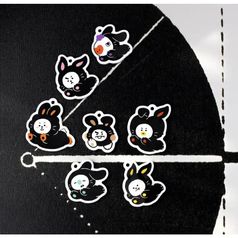 Monopoly x BT21 - Acrylic Simple Keyring - Black Rabbit - Monopoly - Accessories - Harumio