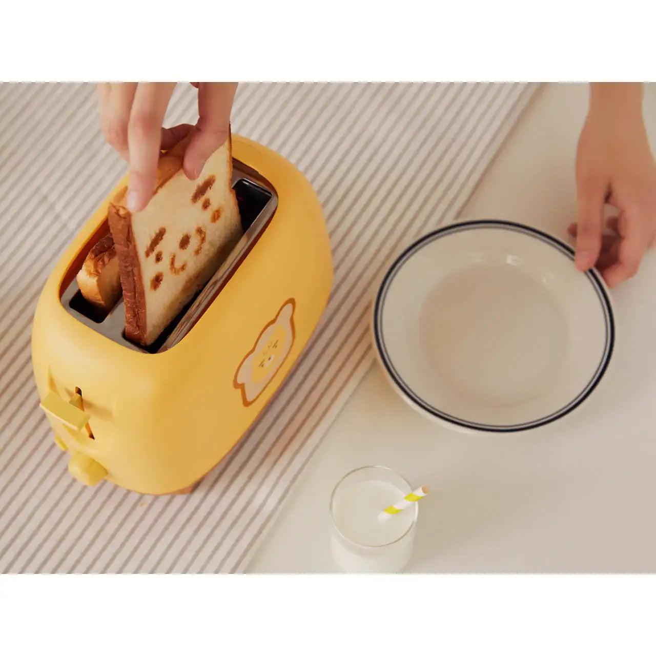 Kakao Friends - Yum Yum Ryan Toaster - Kakao Friends - Accessories - Harumio
