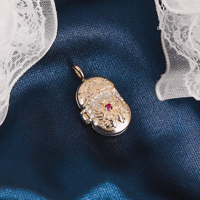 Saint Tail x Clue - Saint Cross Wings 10k Gold Pendant - CLUE - Jewelry - Harumio